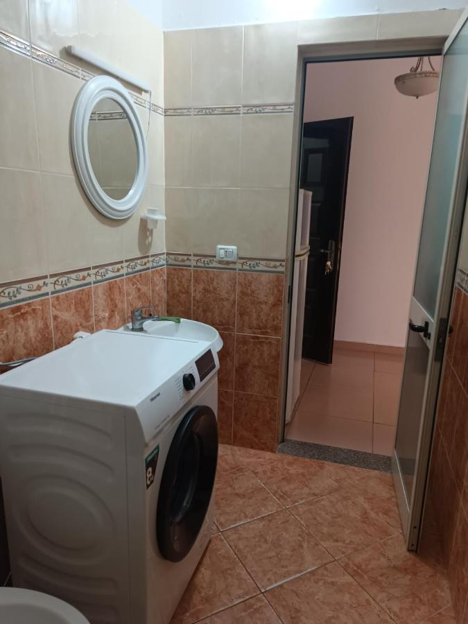 Calm Blue Sea Apartment Durres Bagian luar foto